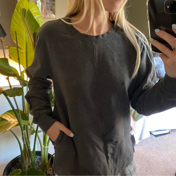 Athleta crewneck - Picture 3 of 5